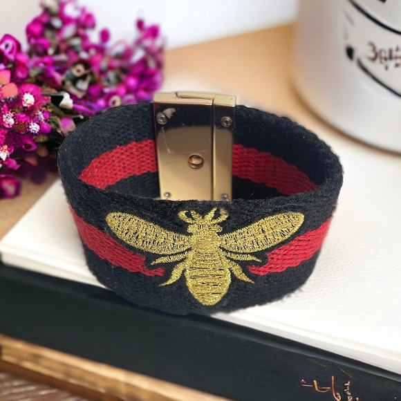 Fashion Designer Bracelet Cuff Red Black Stripes Bee Gold Canvas - Picture 1 of 4